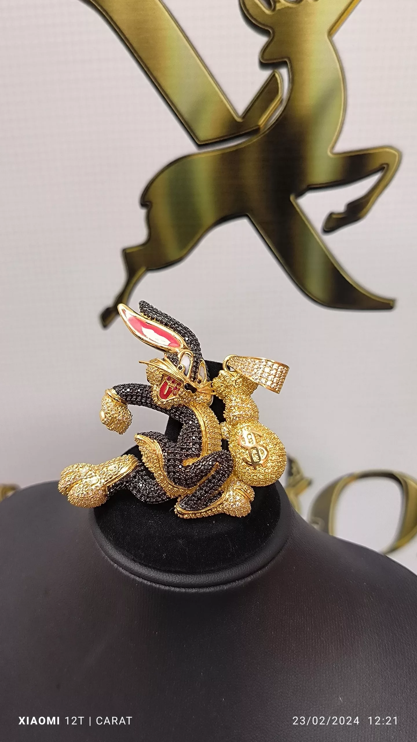 PENDENTIF BUGS BUNNY