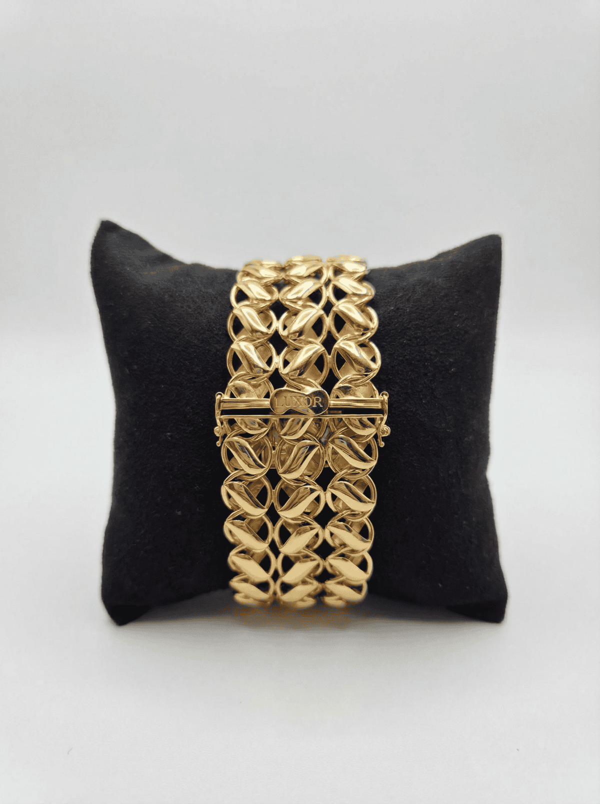 Luxor Bijoux Bijouterie Guadeloupe Or 18 Diamants Martinique Guyane France Gold Anneaux Bracelet Chaine Bague Alliance Metaux Rare Pierre Precieuse Baie Mahaut Fort De France Cayenne Forcat7c0fc612 4f76 4de0 Be74 52d86e0a5f3b